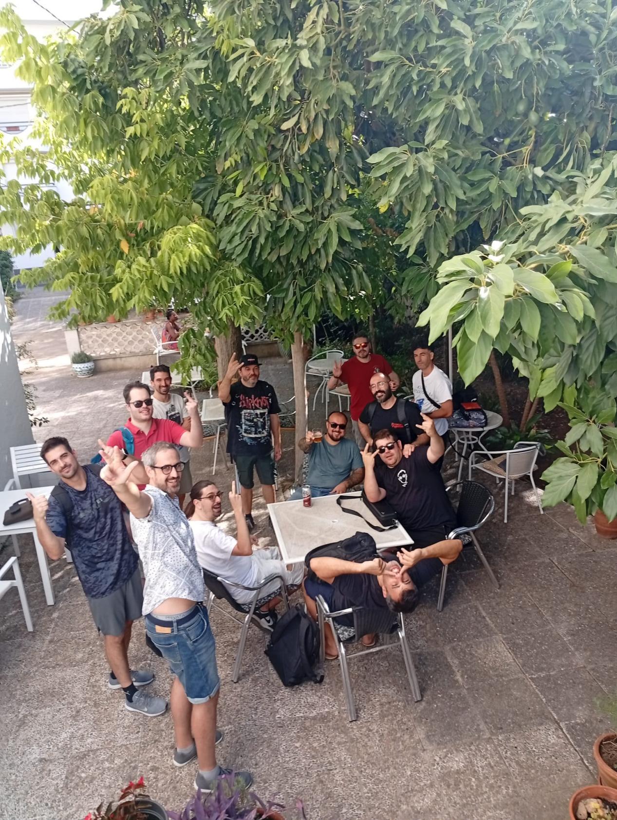 El grupo en la terraza del Hostal Cruz